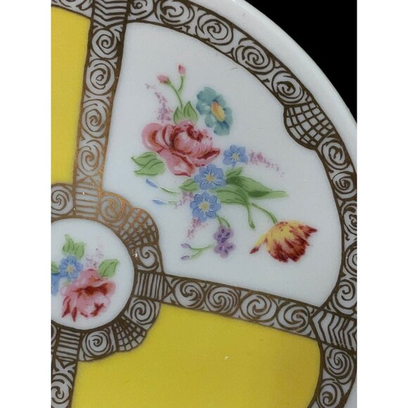 1985 Avon Tradition Cup and Saucer Collection Germany Circa 1700 - Picture 6 of 13